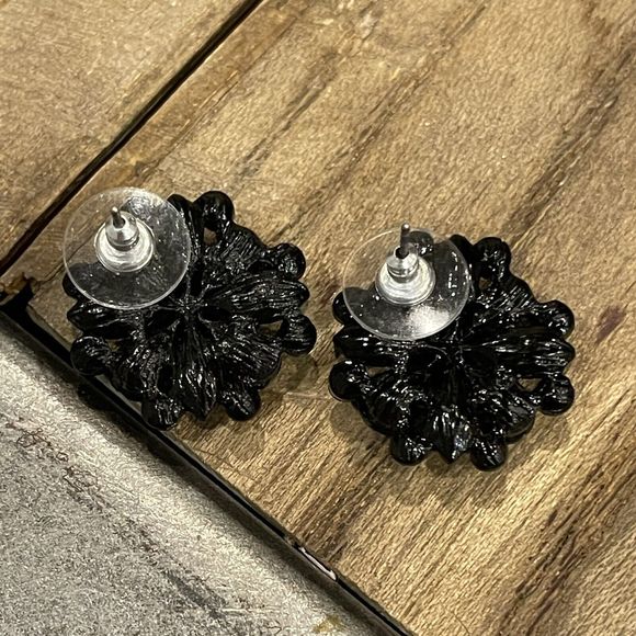 Vintage Acrylic Black Rhinestone Japanned Back Pierced Earrings Disc Back - Picture 3 of 6